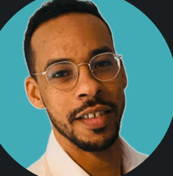 Alexandre Issaka｜Acheteur Projet SaaS & IA